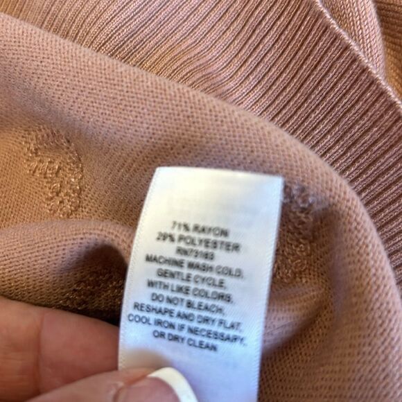 Cable & Gauge mauve long sleeve button front heart cardigan Size L New - Picture 11 of 12